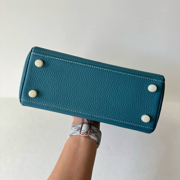 Teal Colbalt Bleu Jean 25 Leather Belted KL Bag w/ Gold HW Crossbody Satchel B13 - Picture 8 of 13